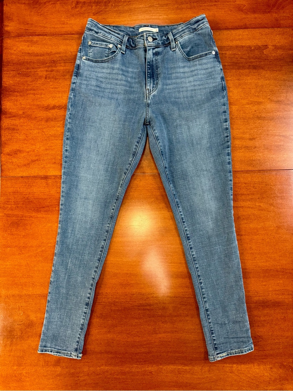 Levi's Mid Blue Skinny Jeans
